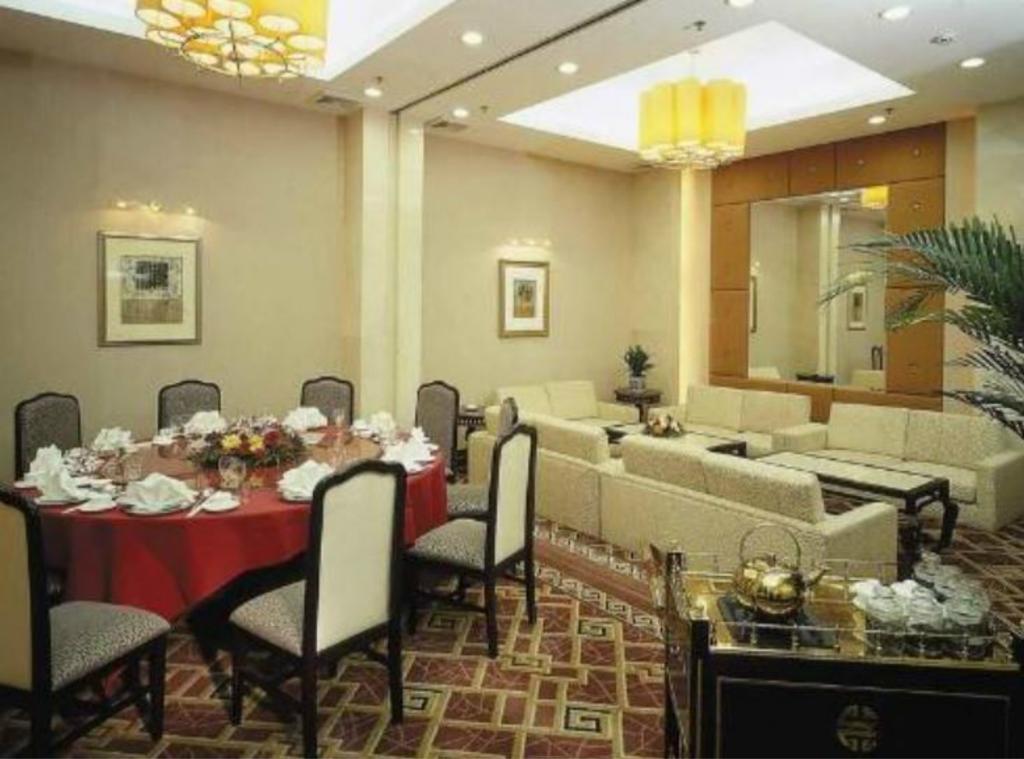 Plaza Hotel 베이징 외부 사진